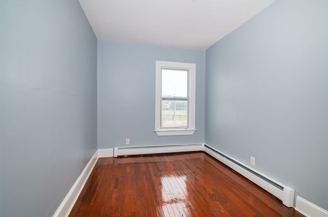 79 Gilbert St, Quincy, MA 02169