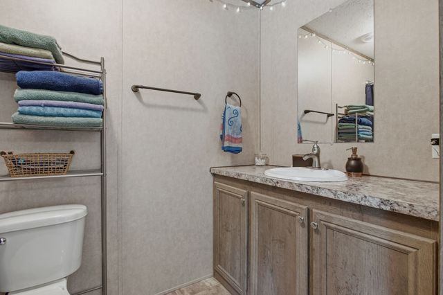 261 Joe Ave, Hohenwald, TN 38462