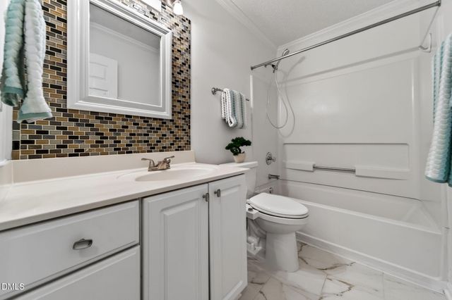 19 Crystal Oaks Court, Durham, NC 27707