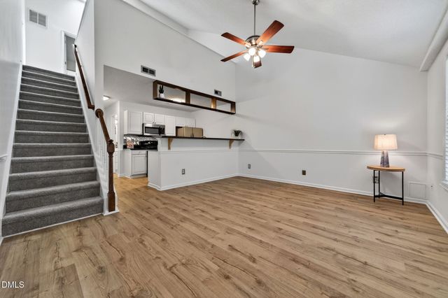 19 Crystal Oaks Court, Durham, NC 27707