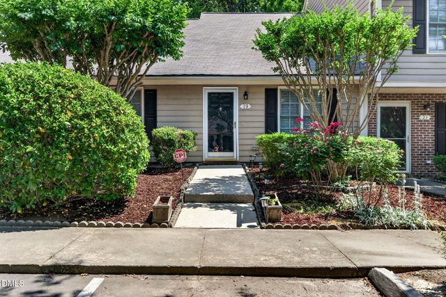 19 Crystal Oaks Court, Durham, NC 27707