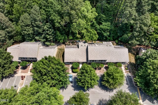 19 Crystal Oaks Court, Durham, NC 27707
