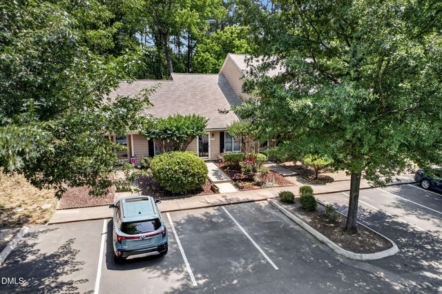19 Crystal Oaks Court, Durham, NC 27707