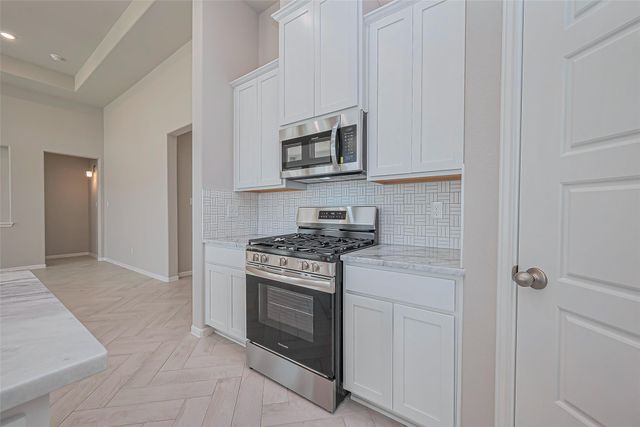 205 Paseo Park Drive, Brookshire, TX 77423