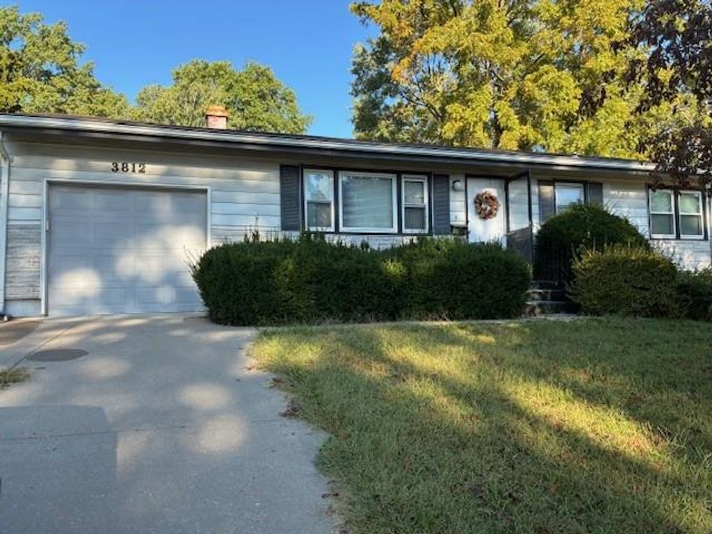 3812 S MAIN Street, Independence, MO 64055