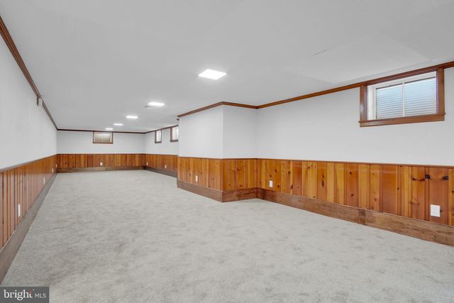 5631 LISCHEYS CHURCH RD, Spring Grove, PA 17362