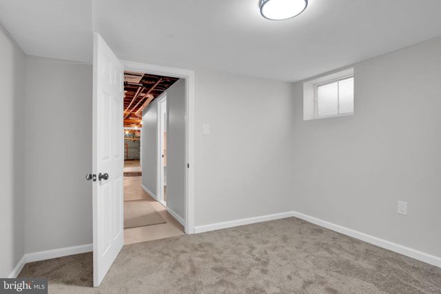 5631 LISCHEYS CHURCH RD, Spring Grove, PA 17362
