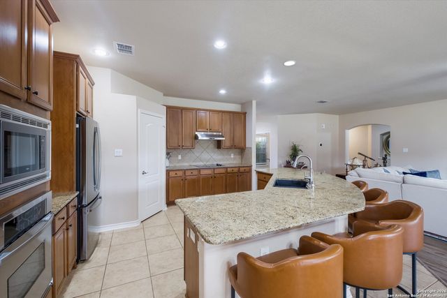 28022 George Obrien, San Antonio, TX 78260