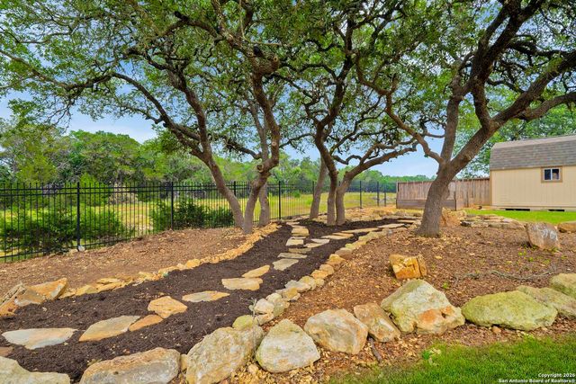28022 George Obrien, San Antonio, TX 78260