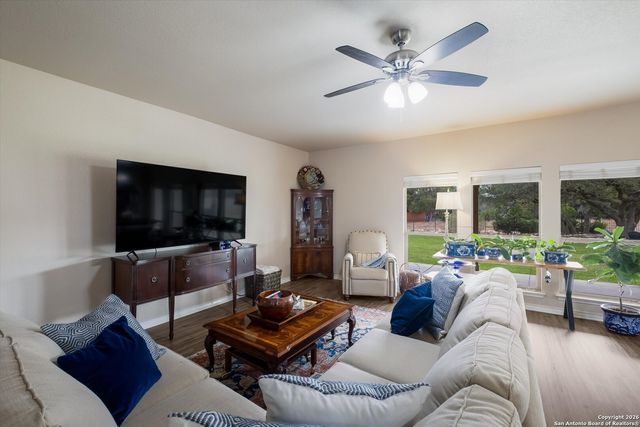 28022 George Obrien, San Antonio, TX 78260