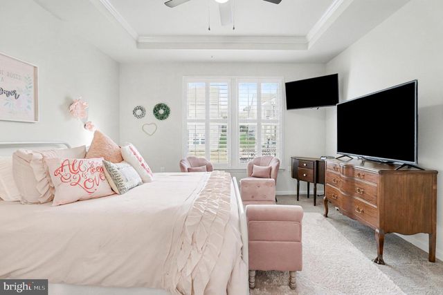 12 PENSACOLA ST, Fredericksburg, VA 22406