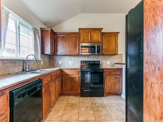 8001 Eagle Circle, Oklahoma City, OK 73135