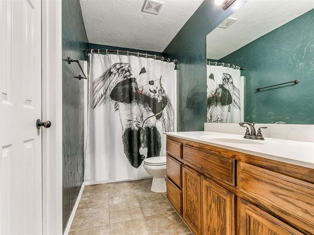 8001 Eagle Circle, Oklahoma City, OK 73135
