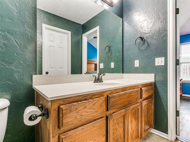 8001 Eagle Circle, Oklahoma City, OK 73135
