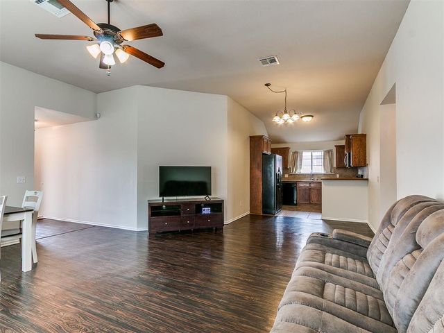 8001 Eagle Circle, Oklahoma City, OK 73135
