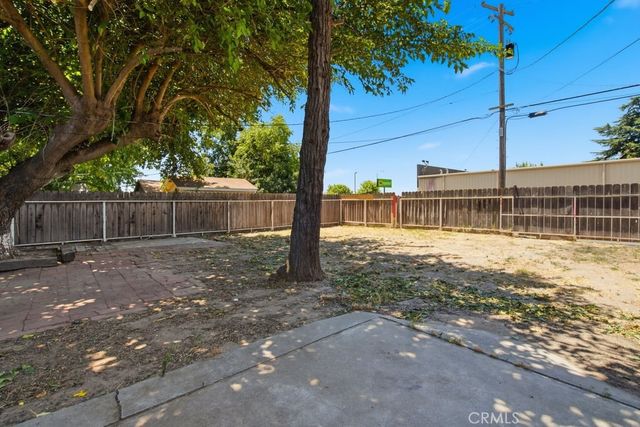 6807 N Cottage, Winton, CA 95388