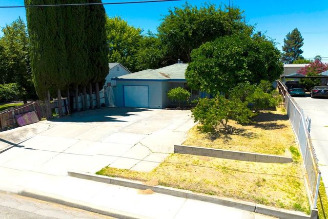 6807 N Cottage, Winton, CA 95388