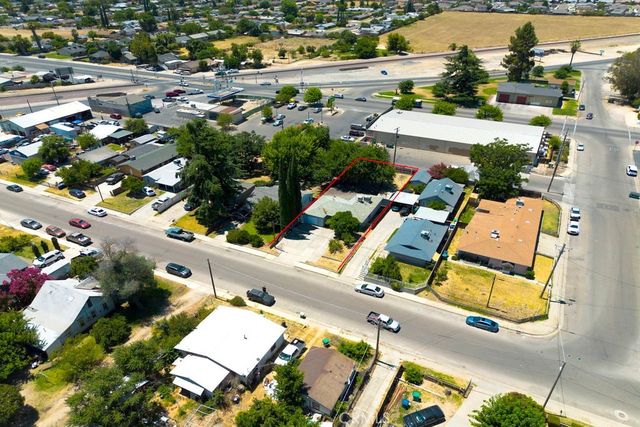 6807 N Cottage, Winton, CA 95388