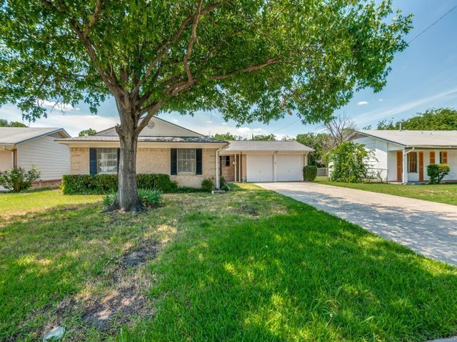 2504 W Rochelle Road, Irving, TX 75062
