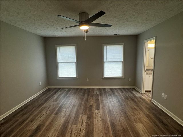112 Thornbird Drive, Raeford, NC 28376