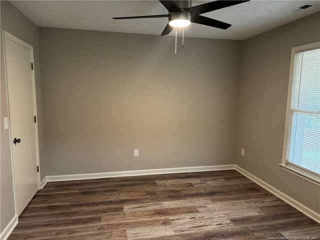 112 Thornbird Drive, Raeford, NC 28376