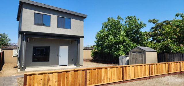 928 N 7th Street, San Jose, CA 95112