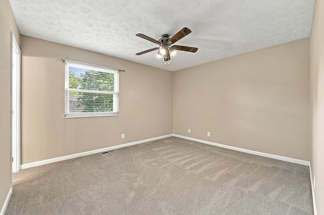 2610 Brookview Drive, Villa Hills, KY 41017