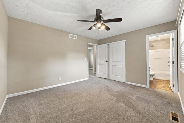 2610 Brookview Drive, Villa Hills, KY 41017