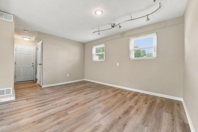 2610 Brookview Drive, Villa Hills, KY 41017