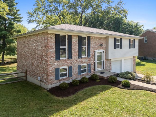 2610 Brookview Drive, Villa Hills, KY 41017