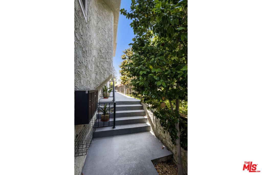 1012 10th Street 3, Santa Monica, CA 90403 — photo 3