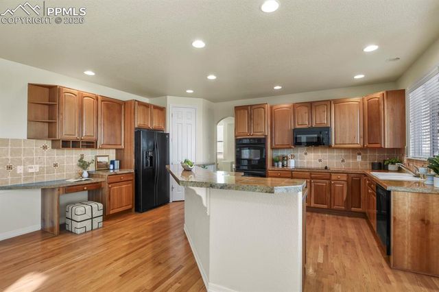 1720 Twilight Court, Longmont, CO 80504