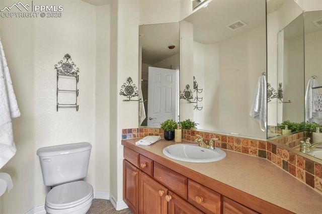 1720 Twilight Court, Longmont, CO 80504