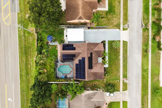12724 SCOTTISH PINE LANE, Clermont, FL 34711