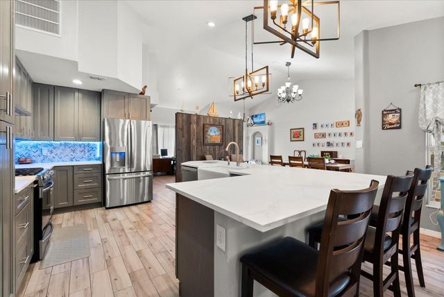 12724 SCOTTISH PINE LANE, Clermont, FL 34711