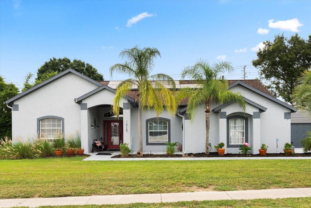 12724 SCOTTISH PINE LANE, Clermont, FL 34711