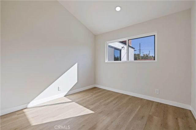 22038 Alamogordo Road, Saugus, CA 91350