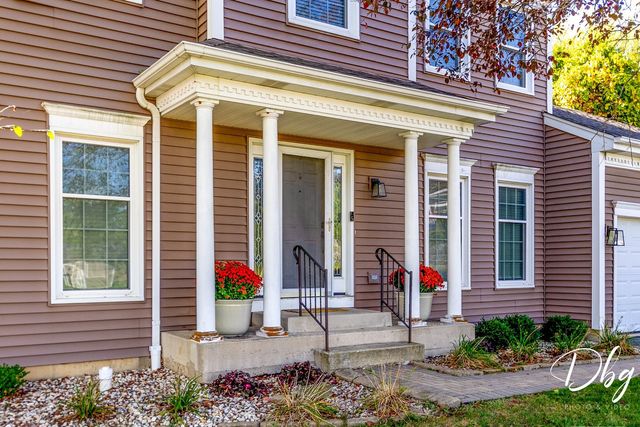 105 Wildflower Lane, Round Lake Beach, IL 60073