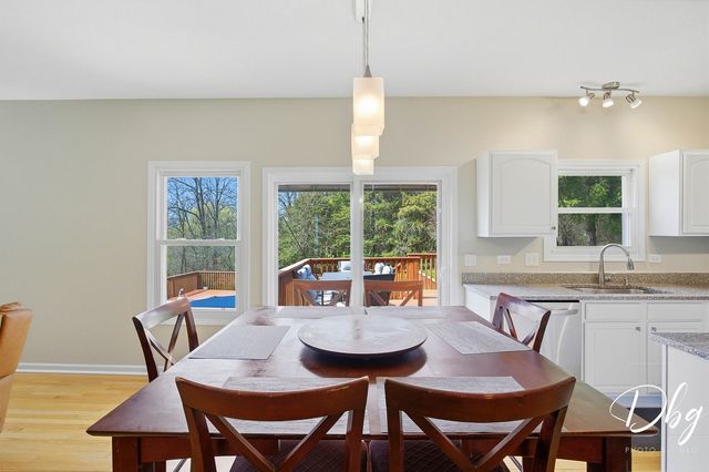 105 Wildflower Lane, Round Lake Beach, IL 60073