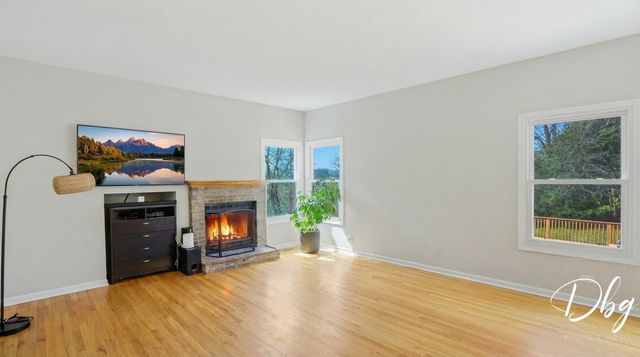 105 Wildflower Lane, Round Lake Beach, IL 60073