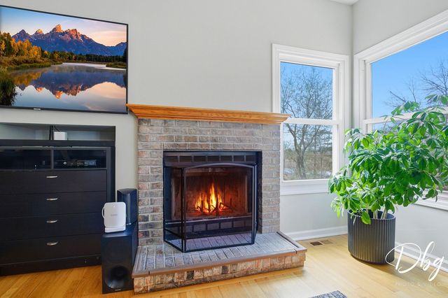 105 Wildflower Lane, Round Lake Beach, IL 60073