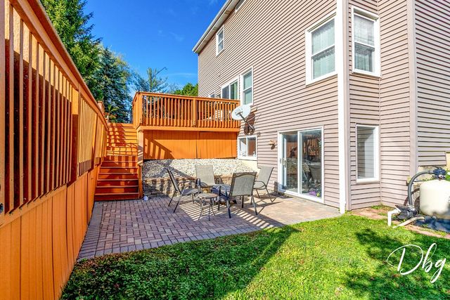 105 Wildflower Lane, Round Lake Beach, IL 60073