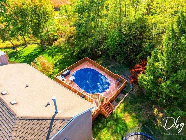 105 Wildflower Lane, Round Lake Beach, IL 60073