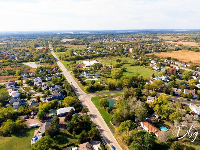 105 Wildflower Lane, Round Lake Beach, IL 60073