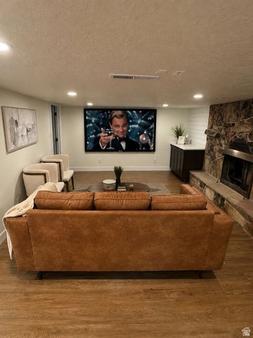 7575 S LAKE MARY DR, Cottonwood Heights, UT 84121
