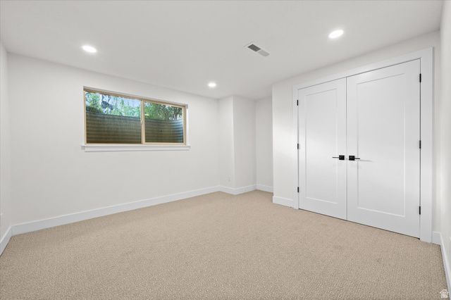 7575 S LAKE MARY DR, Cottonwood Heights, UT 84121