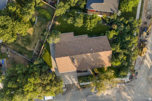 7575 S LAKE MARY DR, Cottonwood Heights, UT 84121