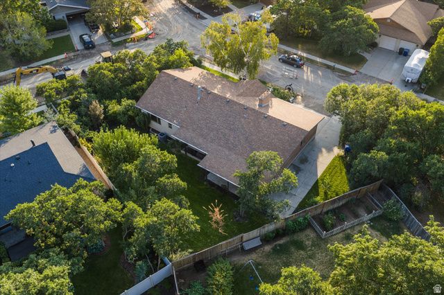 7575 S LAKE MARY DR, Cottonwood Heights, UT 84121