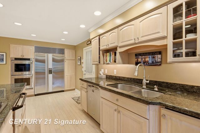 14 Edgewood Road, Saginaw, MI 48602