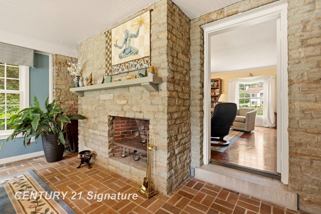 14 Edgewood Road, Saginaw, MI 48602